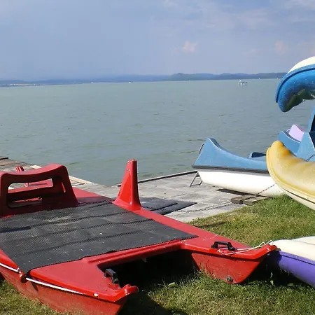 Robiniapark Parc de vacanță Szolad