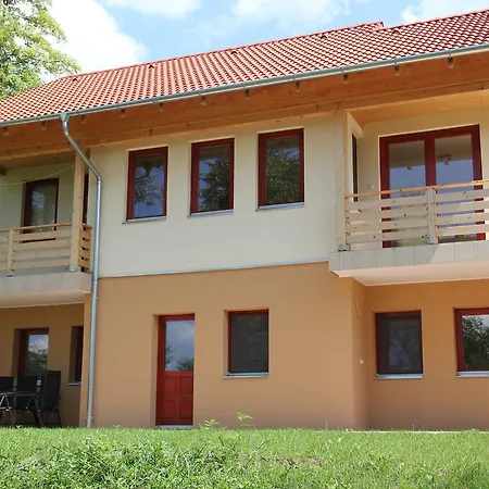 Robiniapark Semesterpark *